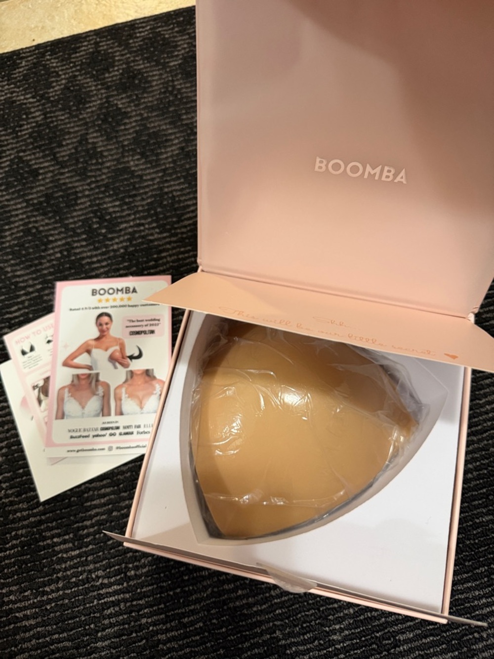 Boomba Adhesive invisible lift Bra Insert - Nude